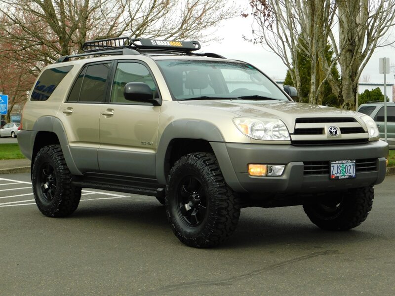 2003 Toyota 4Runner SR5 4WD 4.0L 2-Owner / LIFTED / 33