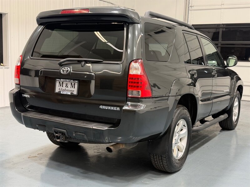 2006 Toyota 4Runner Sport Edition 4X4 V6 Sunroof / ZERO RUST /Differential Locks / Towing Pkg - Photo 7 - Gladstone, OR 97027