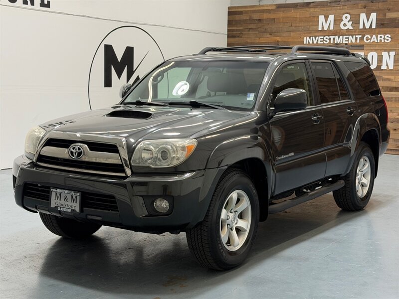 2006 Toyota 4Runner Sport Edition 4X4 V6 Sunroof / ZERO RUST /Differential Locks / Towing Pkg - Photo 1 - Gladstone, OR 97027