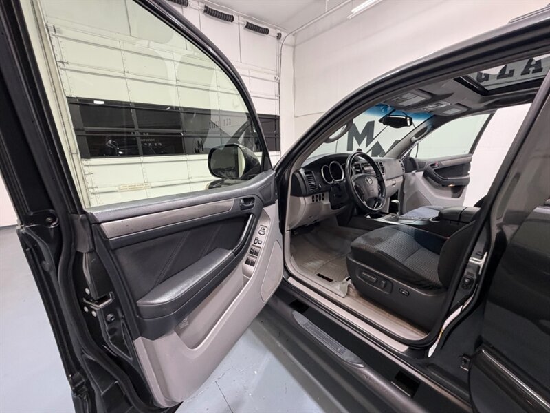 2006 Toyota 4Runner Sport Edition 4X4 V6 Sunroof / ZERO RUST /Differential Locks / Towing Pkg - Photo 31 - Gladstone, OR 97027