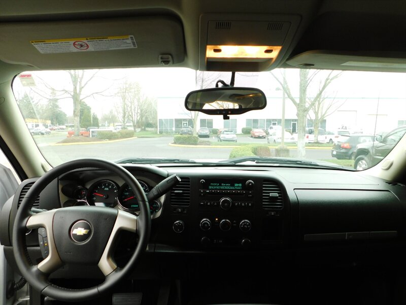 2013 Chevrolet Silverado 2500 LT Crew Cab 4X4 6.6L DURAMAX DIESEL / LOW MILES   - Photo 33 - Portland, OR 97217