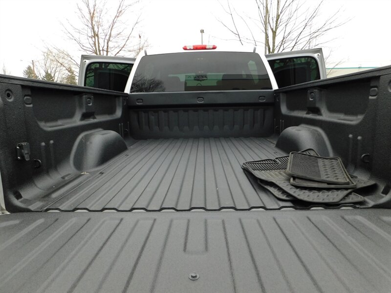 2013 Chevrolet Silverado 2500 LT Crew Cab 4X4 6.6L DURAMAX DIESEL / LOW MILES   - Photo 19 - Portland, OR 97217