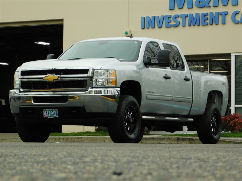 2013 Chevrolet Silverado 2500 LT Crew Cab 4X4 6.6L DURAMAX DIESEL / LOW MILES   - Photo 1 - Portland, OR 97217