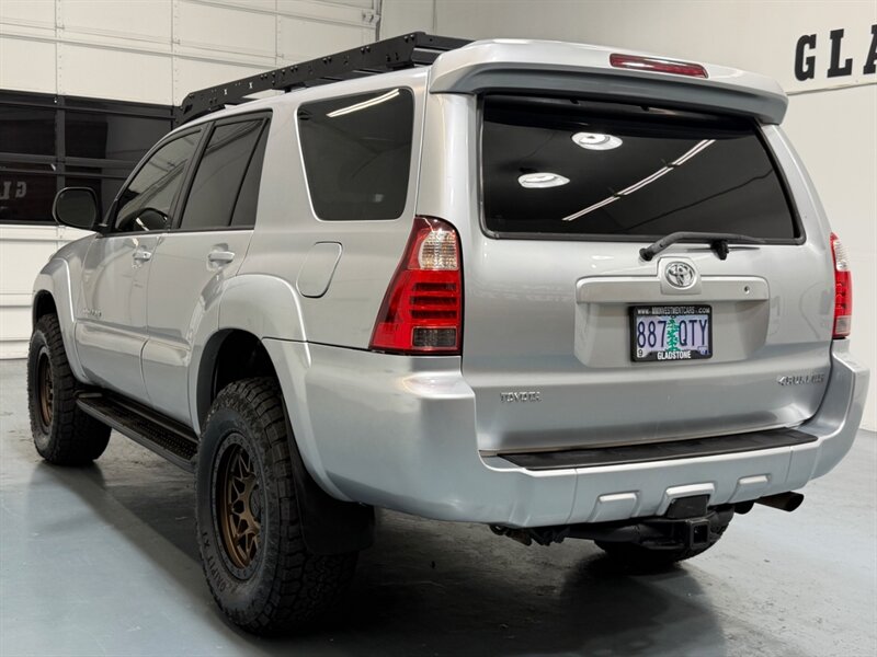 2006 Toyota 4Runner Limited AWD / 4.7L V8 / NEW TIMING BELT / LEATHER / SUNROOF / NEW LIFT WHEELS & TIRES - Photo 5 - Gladstone, OR 97027
