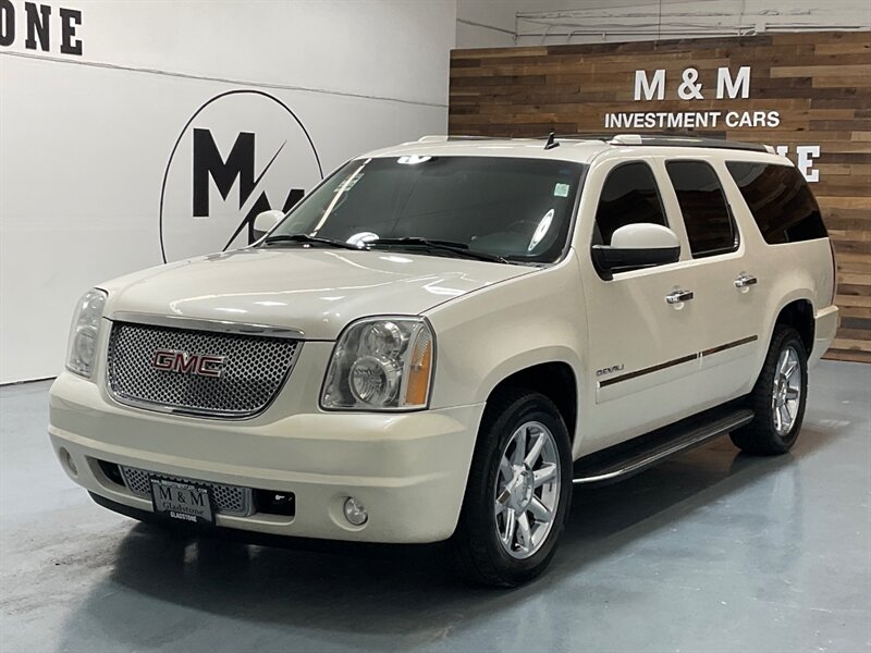 2011 GMC Yukon XL Denali Sport Utility AWD / 6.2L V8 / DVD Player  / Leather heated seats - Photo 1 - Gladstone, OR 97027