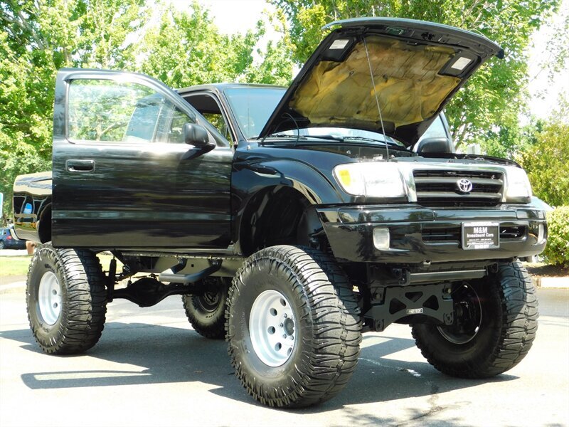 1998 Toyota Tacoma 4X4 / 3.4L V6 / CUSTOM LIFTED / 154k miles   - Photo 29 - Portland, OR 97217