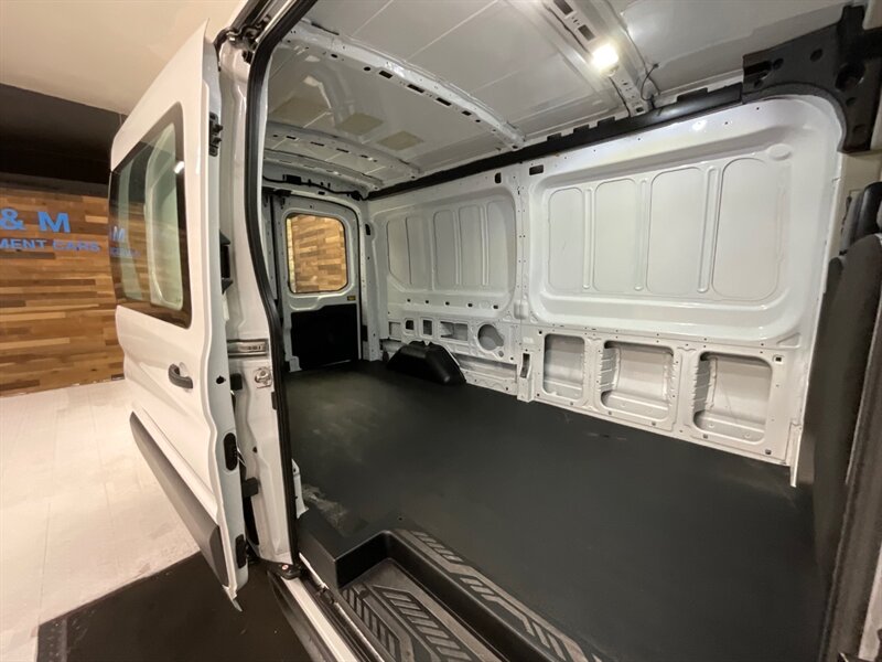 2021 Ford Transit 250 LWB MEDIUM ROOF CARGO VAN / V6 / 12,000 MILES  / Backup Camera / 148 " WB & HIGHROOF - Photo 14 - Gladstone, OR 97027