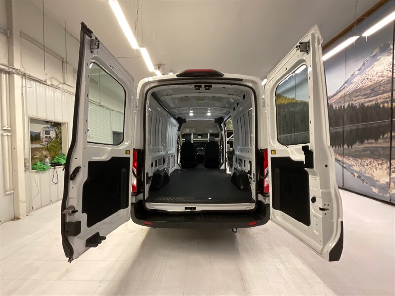 2021 Ford Transit 250 LWB MEDIUM ROOF CARGO VAN / V6 / 12,000 MILES  / Backup Camera / 148 " WB & HIGHROOF - Photo 9 - Gladstone, OR 97027