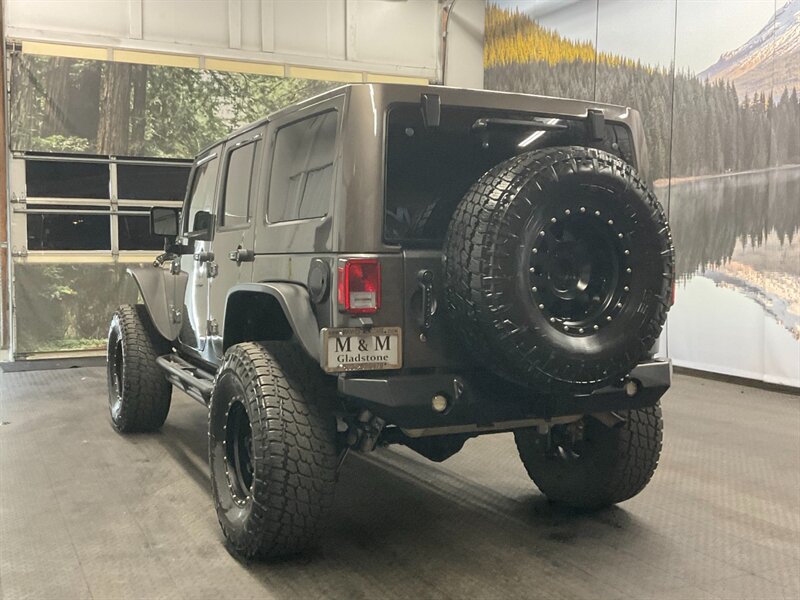 2017 Jeep Wrangler Unlimited Sahara 4X4 / Leather / Hard top / LIFTED   - Photo 8 - Gladstone, OR 97027