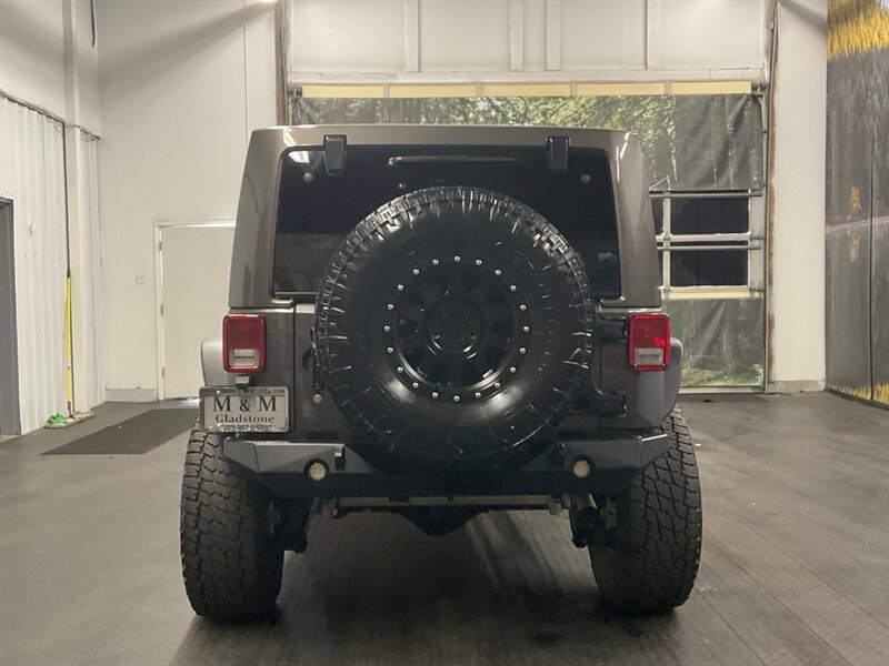 2017 Jeep Wrangler Unlimited Sahara 4X4 / Leather / Hard top / LIFTED   - Photo 6 - Gladstone, OR 97027