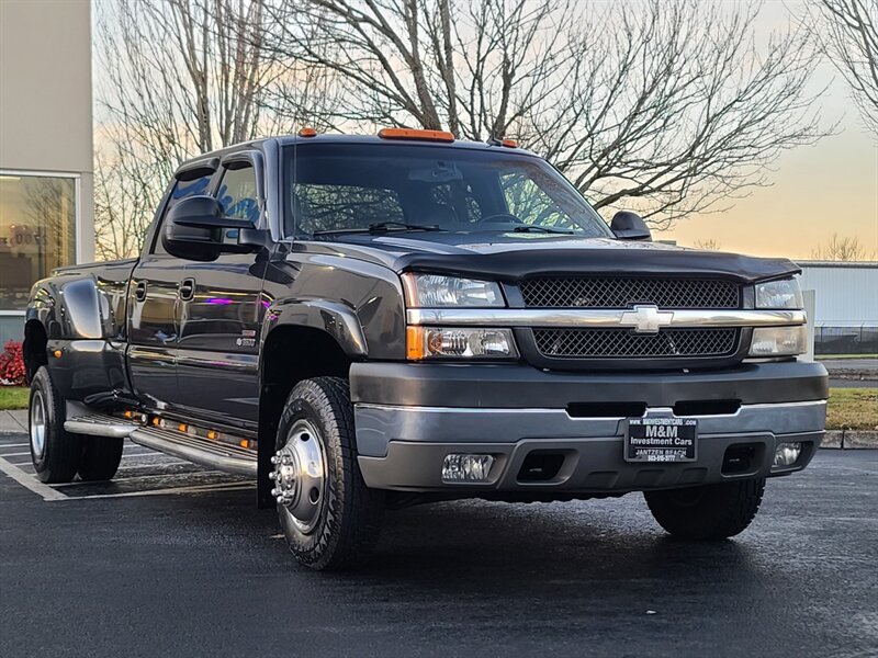 2003 Chevrolet Silverado 3500 LT  / DVD Player / Long Bed / Leather / Fully Loaded - Photo 2 - Portland, OR 97217