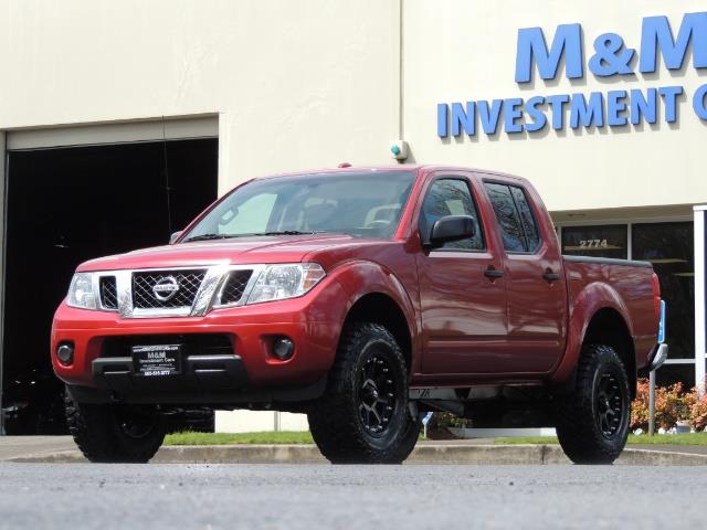 2016 Nissan Frontier SV / 4X4 / Crew Cab / 6Cyl / LIFTED LIFTED