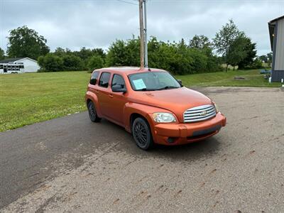 2008 Chevrolet HHR LS   - Photo 1 - Mount Vernon, OH 43050