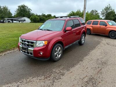 2011 Ford Escape Limited   - Photo 1 - Mount Vernon, OH 43050