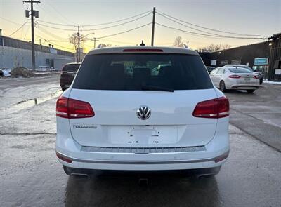 2016 Volkswagen Touareg VR6 Sport   - Photo 3 - Winnipeg, MB R3L 0M4