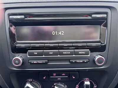 2013 Volkswagen Jetta TDI Comfortline  Diesel - Photo 9 - Winnipeg, MB R3L 0M4