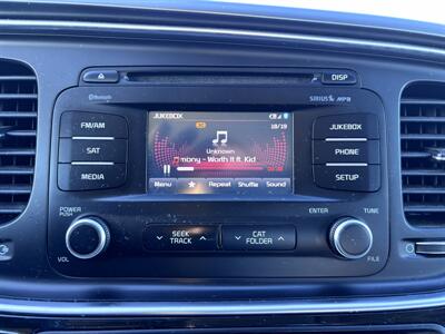 2015 Kia Optima Hybrid   - Photo 12 - Winnipeg, MB R3L 0M4