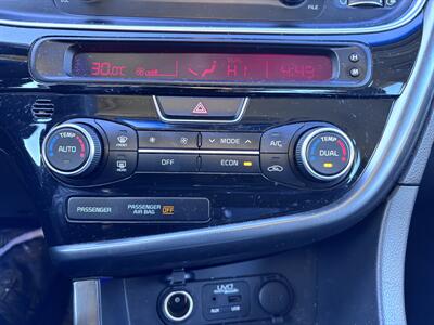 2015 Kia Optima Hybrid   - Photo 11 - Winnipeg, MB R3L 0M4