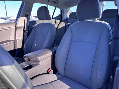 2015 Kia Optima Hybrid   - Photo 20 - Winnipeg, MB R3L 0M4