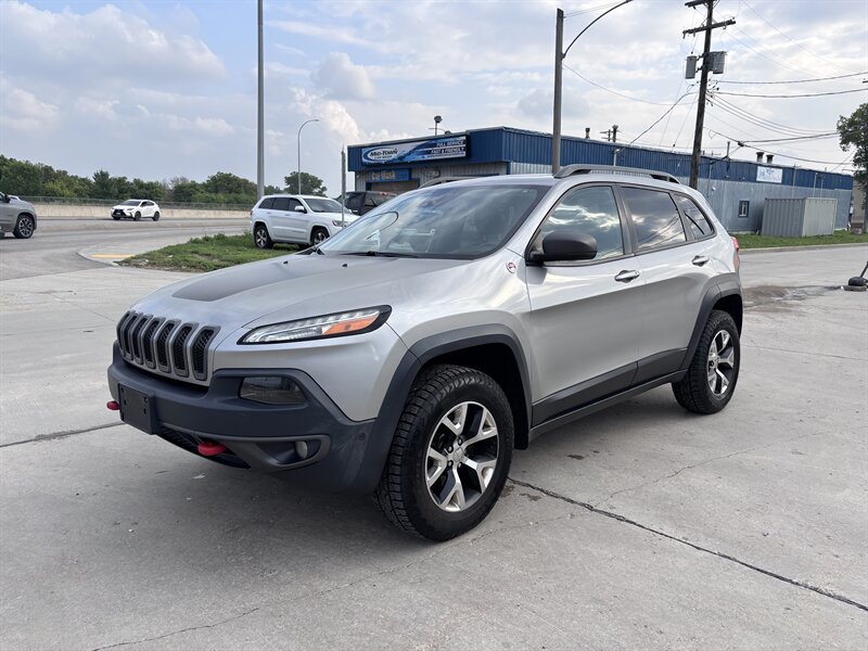 2014 Jeep Cherokee Trailhawk - Photo 1 - Winnipeg, MB R3L 0M4