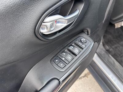 2014 Jeep Cherokee Trailhawk   - Photo 21 - Winnipeg, MB R3L 0M4