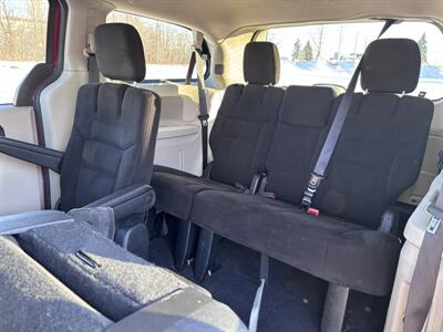 2015 Dodge Grand Caravan American Value Package Stow n Go - Photo 14 - Winnipeg, MB R3L 0M4