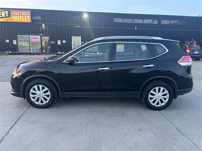 2014 Nissan Rogue SV   - Photo 3 - Winnipeg, MB R3L 0M4