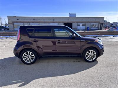 2018 Kia Soul + - Photo 7 - Winnipeg, MB R3L 0M4