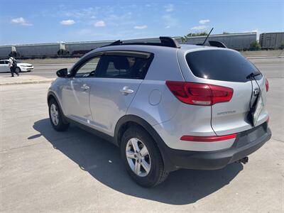 2016 Kia Sportage LX   - Photo 4 - Winnipeg, MB R3L 0M4