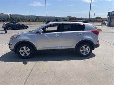 2016 Kia Sportage LX   - Photo 2 - Winnipeg, MB R3L 0M4