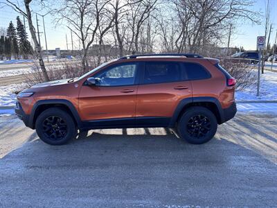 2016 Jeep Cherokee Trailhawk   - Photo 2 - Winnipeg, MB R3L 0M4