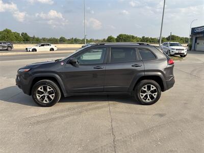 2016 Jeep Cherokee Trailhawk   - Photo 6 - Winnipeg, MB R3L 0M4