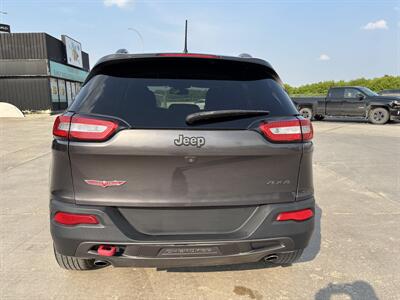 2016 Jeep Cherokee Trailhawk   - Photo 4 - Winnipeg, MB R3L 0M4