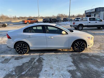 2018 Volvo S60 T5 Dynamic  ALL WHEEL DRIVE - Photo 19 - Winnipeg, MB R3L 0M4