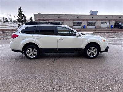 2014 Subaru Outback 3.6R Limited   - Photo 4 - Winnipeg, MB R3L 0M4