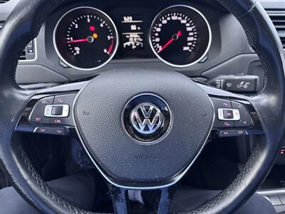 2015 Volkswagen Jetta TDI Comfortline  DIESEL SUNROOF 5 speed STANDARD - Photo 20 - Winnipeg, MB R3L 0M4