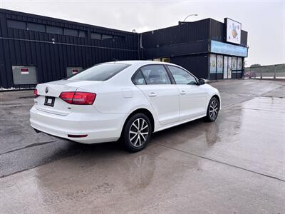 2015 Volkswagen Jetta TDI Comfortline  DIESEL SUNROOF 5 speed STANDARD - Photo 35 - Winnipeg, MB R3L 0M4