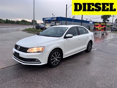 2015 Volkswagen Jetta TDI Comfortline  DIESEL SUNROOF 5 speed STANDARD - Photo 1 - Winnipeg, MB R3L 0M4