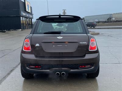 2012 MINI Cooper Hardtop S   - Photo 4 - Winnipeg, MB R3L 0M4