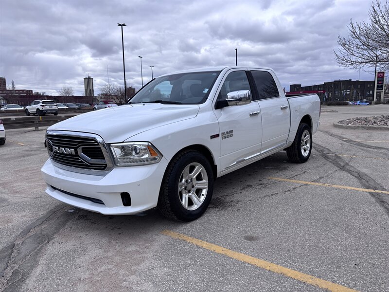 2016 RAM 1500 Laramie Limited  DIESEL !!! - Photo 1 - Winnipeg, MB R3L 0M4