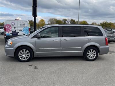 2016 Chrysler Town & Country Touring   - Photo 6 - Winnipeg, MB R3L 0M4