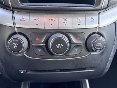 2014 Dodge Journey Canada Value Package   - Photo 10 - Winnipeg, MB R3L 0M4