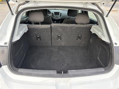 2019 Chevrolet Cruze LT  Hatchback - Photo 33 - Winnipeg, MB R3L 0M4