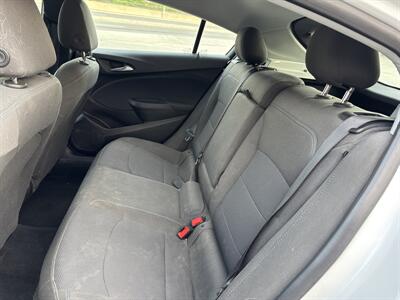 2019 Chevrolet Cruze LT  Hatchback - Photo 31 - Winnipeg, MB R3L 0M4