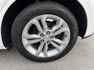 2019 Chevrolet Cruze LT  Hatchback - Photo 5 - Winnipeg, MB R3L 0M4