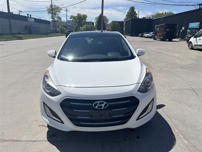 2016 Hyundai ELANTRA GT GLS   - Photo 12 - Winnipeg, MB R3L 0M4