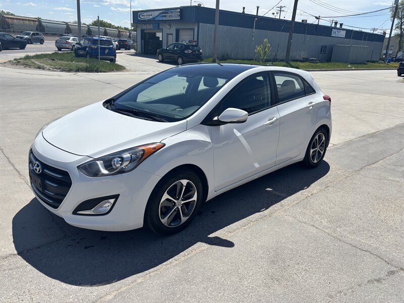 2016 Hyundai ELANTRA GT GLS  