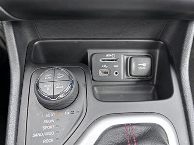 2015 Jeep Cherokee Trailhawk  Elite - Photo 12 - Winnipeg, MB R3L 0M4