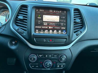 2017 Jeep Cherokee Trailhawk L Plus   - Photo 9 - Winnipeg, MB R3L 0M4