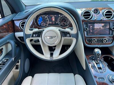 2019 Bentley Bentayga V8   - Photo 28 - Boca Raton, FL 33431